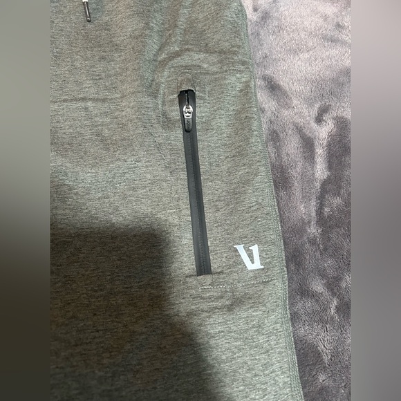 VUORI Men’s Sunday Performance Jogger In Color Dusty Pine Heather Size M - Picture 3 of 6